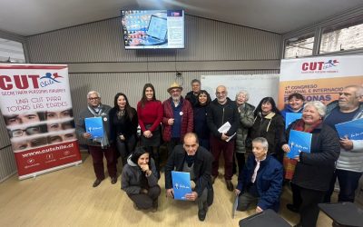 Funcionarias DICREP difundieron los créditos y remates de la Tía Rica en Secretaría de Personas Mayores de la CUT