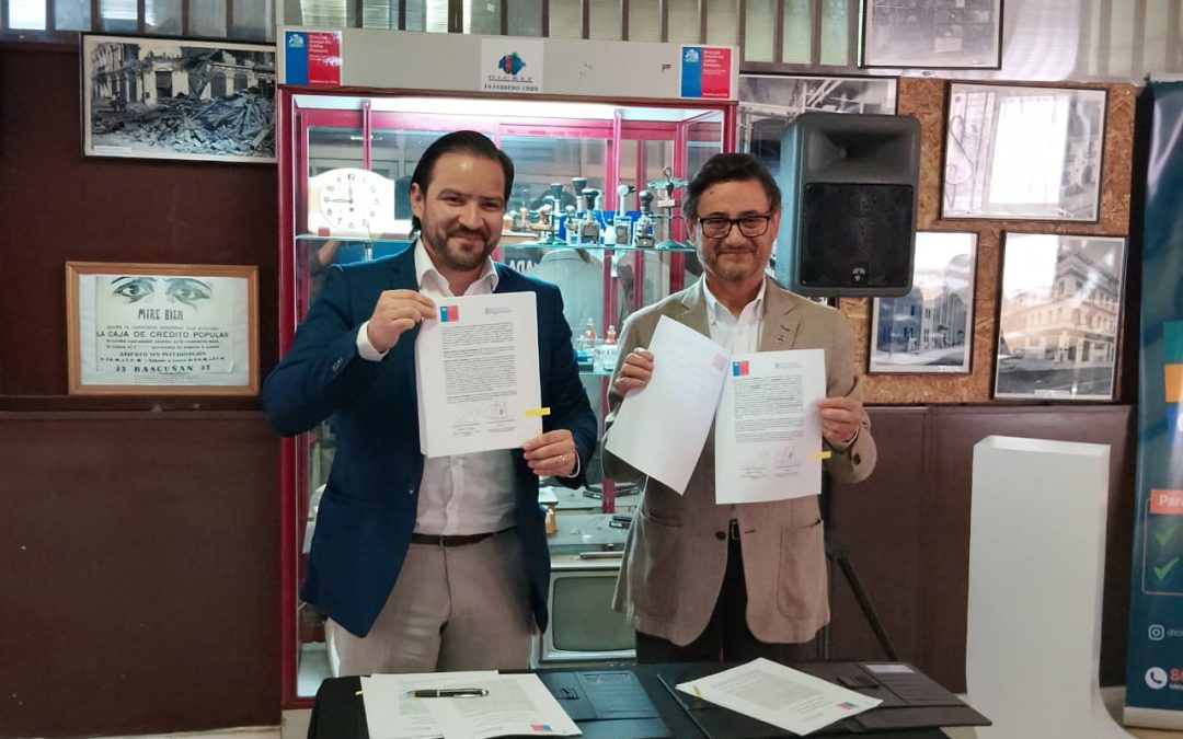 La Tía Rica y la Universidad de Playa Ancha firmaron convenio para implementar el Centro de Innovación y Tecnología para el Desarrollo Integral del Gran Valparaíso