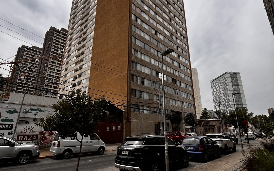 Calle Carlos Pezoa Véliz N°0143, edificio Pezoa Véliz, Departamento 211, Estación Central